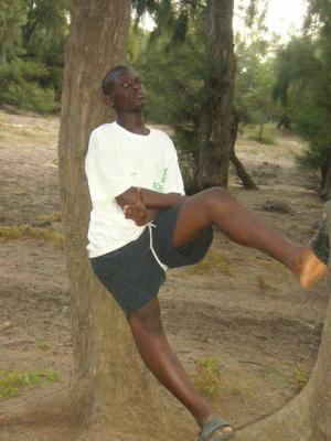 tony dans la foret